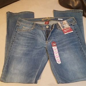 Arizona Jean's  - Perfect Boot NWT